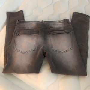 FashionNova black men’s distressed stretch jeans